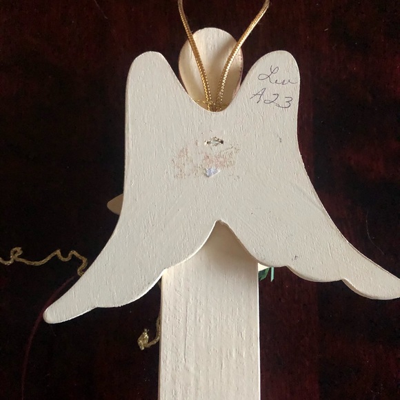 Lot of Five Wooden Christmas Ornaments 🎄 - Picture 8 of 8